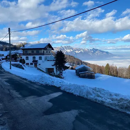 Aparthotel-almgasthaus Gemsli - A Bisal Oesterreich Ueberm Schweizer Rheintal شقة فندقية *