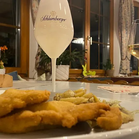 Ξενοδοχείο με διαμερίσματα Aparthotel-almgasthaus Gemsli - A Bisal Oesterreich Ueberm Schweizer Rheintal Sevelen