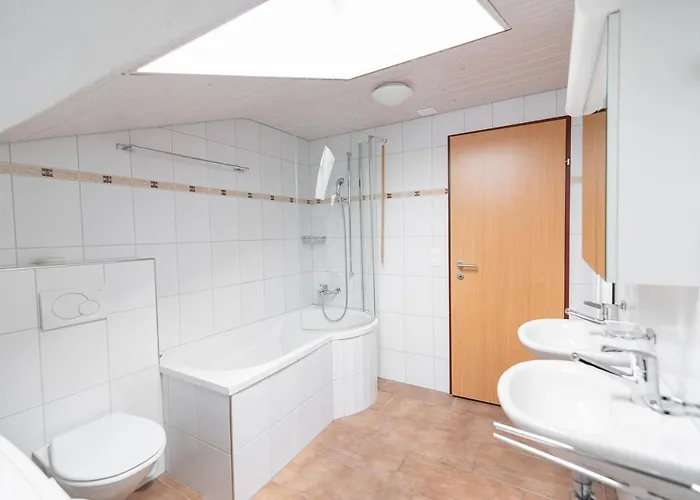 Aparthotel-almgasthaus Gemsli - A Bisal Oesterreich Ueberm Schweizer Rheintal Aparthotel