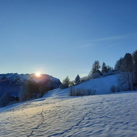 アパートホテル Aparthotel-almgasthaus Gemsli - A Bisal Oesterreich Ueberm Schweizer Rheintal *